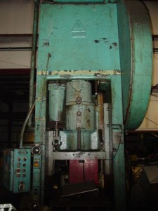 200 Ton Clearing Straight Side Press 4